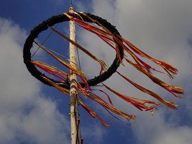 Maibaum-Wind.jpg