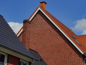 Red-Bricks-Forever.jpg
