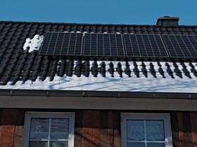 Snow-Roof.jpg